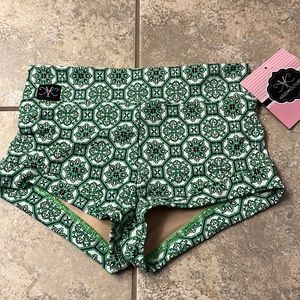 Girls Kandi Kouture Green/Black/White Dance Patterned Boy Shorts Briefs sz CL